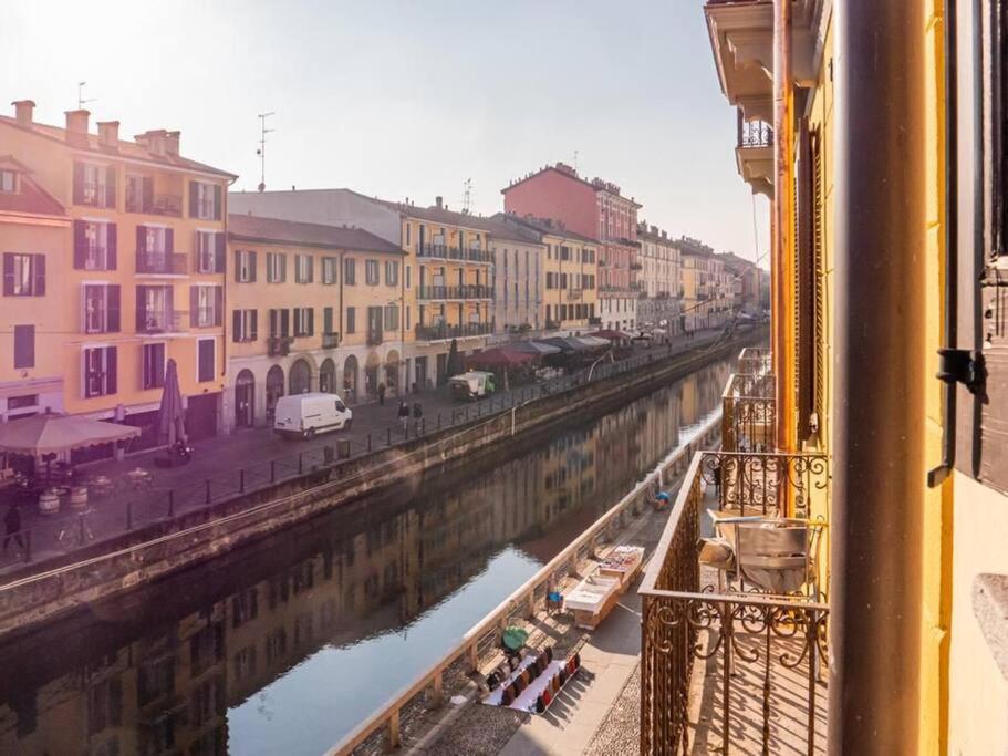 Romantic Flat On Navigli River By Easylife Milan Luaran gambar