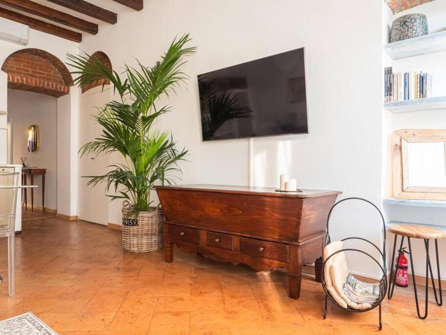 Romantic Flat On Navigli River By Easylife Milan Luaran gambar